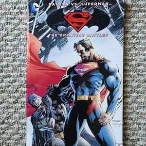 DC Comics Batman vs. Superman: The Greatest Battles
